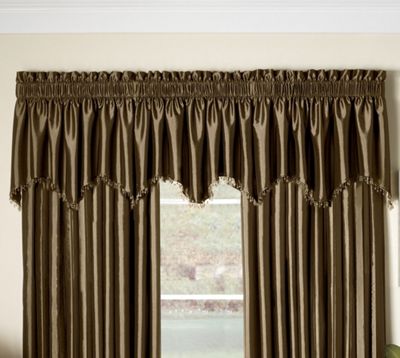 Somerset Scalloped Valance
