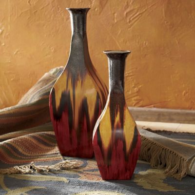 Vase Ikat Look Small