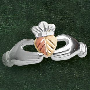 Black Hills Gold Claddagh Ring