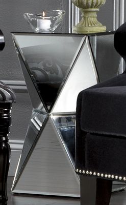 Pablo Mirrored Stand
