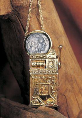 Buffalo Nickel Slot Machine Pin pendant