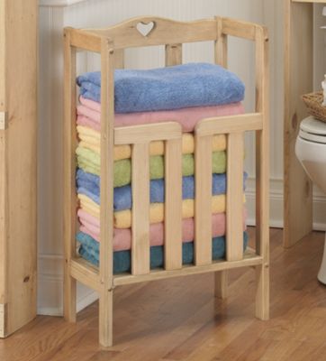 Hearts Of Pine Towel Stacker