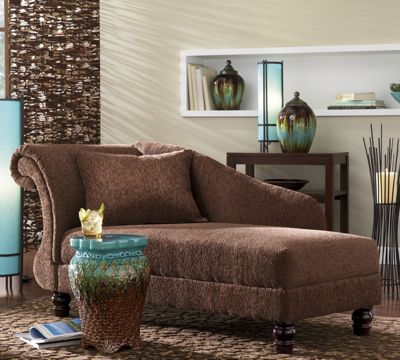 Shapely Chaise