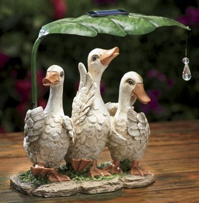 Gertie And The Gals Solar Lamp