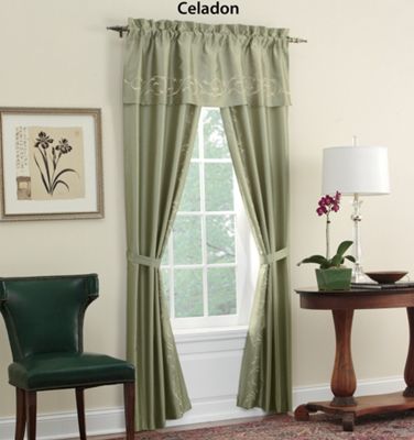 Royalton Window Treatment Set