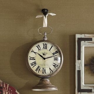 Hotel Du Parc Clock