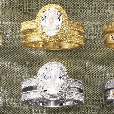 Oval Frame Bridal Set