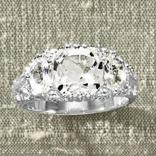 3 stone Round Ring X