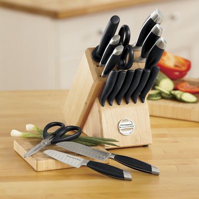 17 pc Knife Set By Kitchenaid