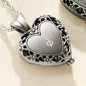 Personalized Heart Memory Pendant