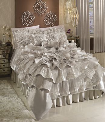 bejeweled romance bedding and window treatments