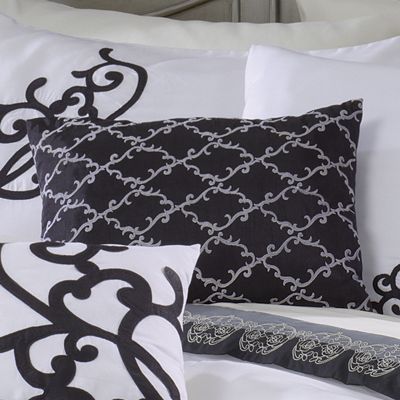 saxony applique oblong pillow