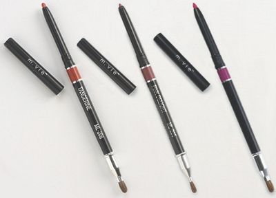 m vie Waterproof Lip Liner With Blending Brush