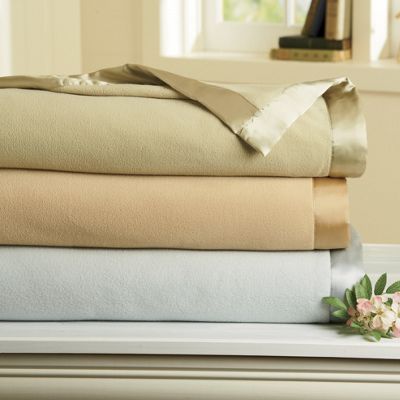 Blanket Textra satin trimmed microfleece all season