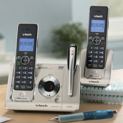 2 handset Phone With Headset By Rca