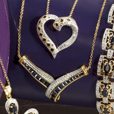 Sapphire V necklace