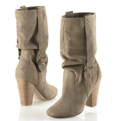 Scrunched Buckle Boot By Classique