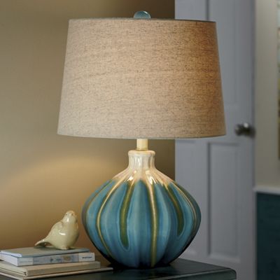 Arial Crackle glaze Lamp