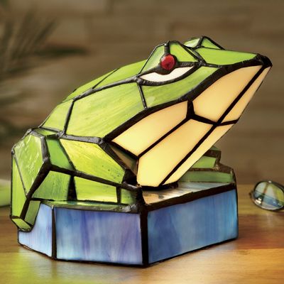 frog lamp