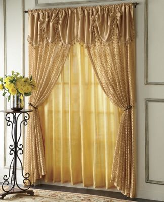 valencia panel with attached valance