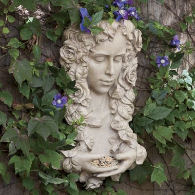 plantador y comedero para p�jaros de diosa