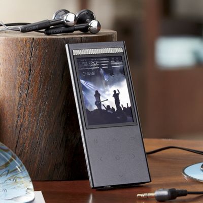 8 gb mp3 player with camera by coby