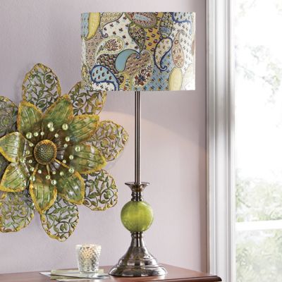 L�mpara de mesa de Paisley