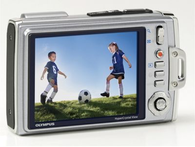 14mp camera with 5x optical zoom by olympus