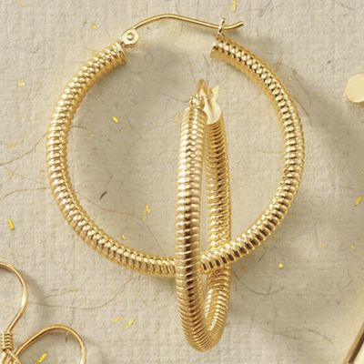 ribbed hoop earrings