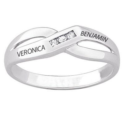 personalized women s diamond band