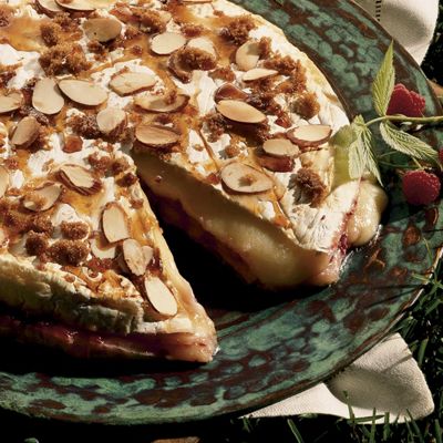 Caramelized Almond Raspberry Brie