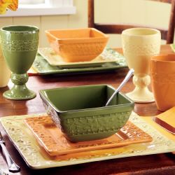 Seasonal Dinnerware