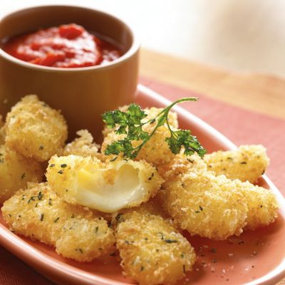 Wisconsin Cheddar Cheese Curds with Roasted Tomato Coulis
