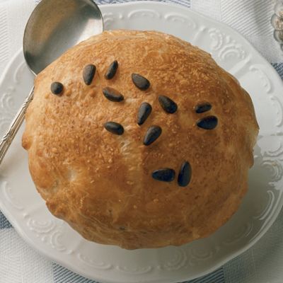 Wisconsin Swiss Cheese And Shrimp Soup-En-Croute