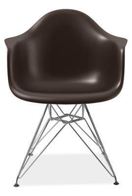 Eames� Molded Plastic Chairs with Wire Base