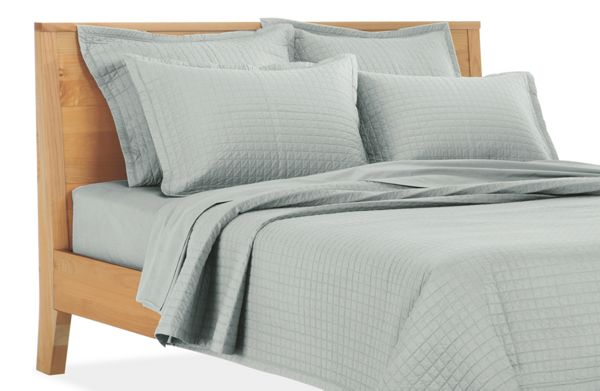 Percale Quilted Coverlet & Shams