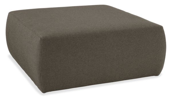 Lind Ottoman