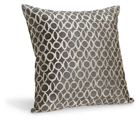 Ring Black Pillow