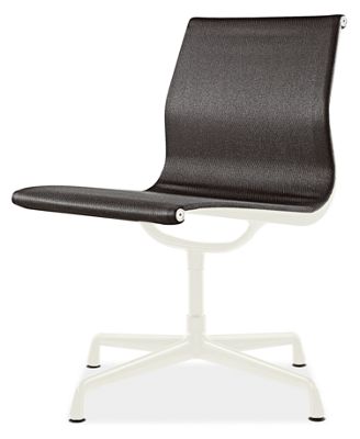 Eames&reg; Aluminum Group Outdoor Side Chair