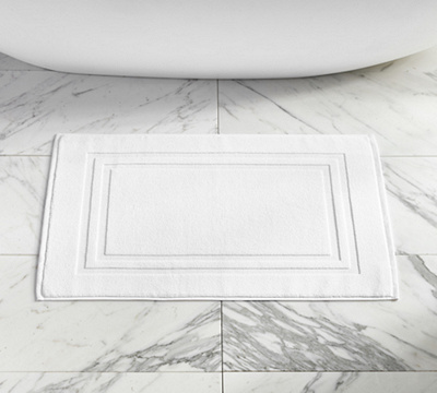 Retreat Essential Bath Mat - White, 20 x 31
