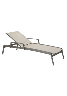patio relaxed sling lounge with arms