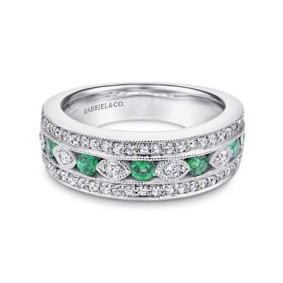 14K White Gold Vintage Inspired Emerald and Diamond Ring | LR4634W45EA