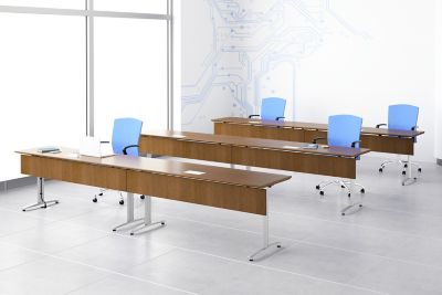 Gunlocke, Impromptu meetings. Planned training sessions. Trio Training Tables bring a smart, flexible solution to