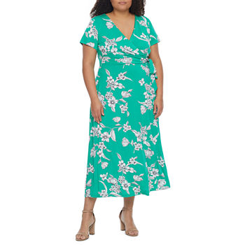Perceptions Plus Short Sleeve Floral Maxi Dress