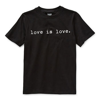 Hope & Wonder Love Is Love Kids Unisex Crew Neck Short Sleeve Graphic T-Shirt