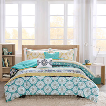 Intelligent Design Celeste Comforter Set with decorative pillows