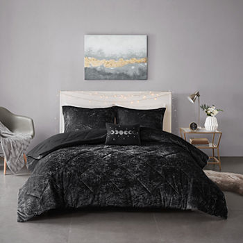 Intelligent Design Isabel Velvet Comforter Set with decorative pillow