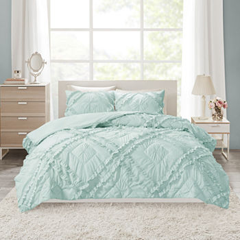 Intelligent Design Karlie Solid Coverlet Set with Tufted Diamond Ruffles