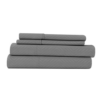 Casual Comfort™ Premium Ultra Soft Chevron Microfiber Wrinkle Free Sheet Set