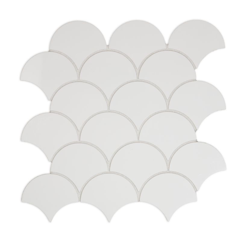 kanso scallop mosaic in winter white gloss
